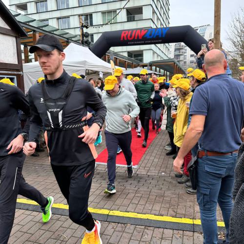 Bierrun en -walk voor Serious Request