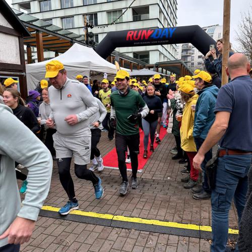 Bierrun en -walk voor Serious Request