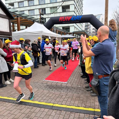 Bierrun en -walk voor Serious Request