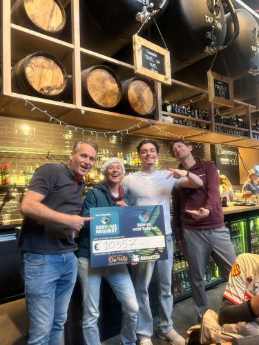 Bierrun en -walk voor Serious Request